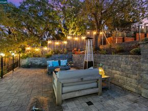 961 Oak View Cir, Lafayette CA 94549