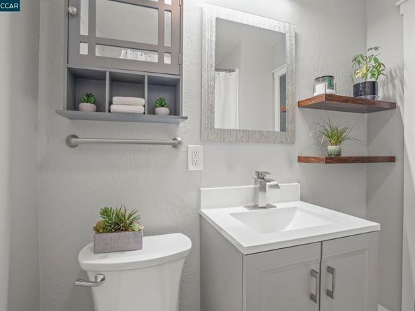 69 Fordham Ct, Pleasant Hill CA 94523