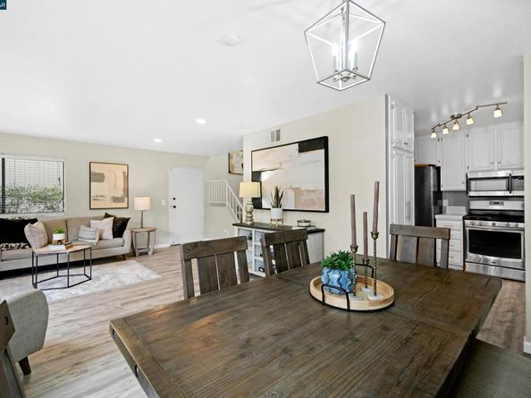 303 Atlas Dr 7, Hercules CA 94547