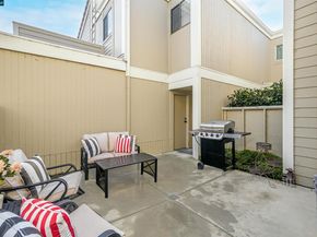 303 Atlas Dr 7, Hercules CA 94547