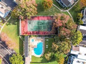 303 Atlas Dr 7, Hercules CA 94547