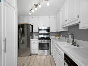 303 Atlas Dr 7, Hercules CA 94547