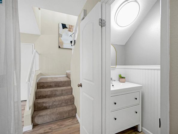 303 Atlas Dr 7, Hercules CA 94547