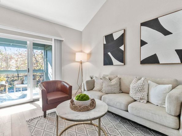 8170 Mountain View Dr F, Pleasanton CA 94588