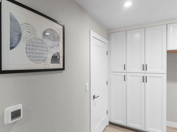 8170 Mountain View Dr F, Pleasanton CA 94588