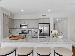 5925 Charlotte Dr 334, San Jose CA 95123