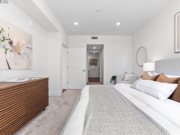 5925 Charlotte Dr 334, San Jose CA 95123