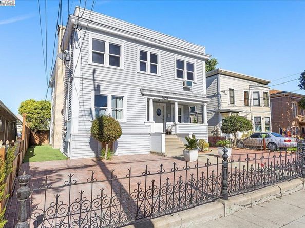 629 Santa Clara Ave., Alameda CA 94501