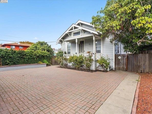 629 Santa Clara Ave., Alameda CA 94501