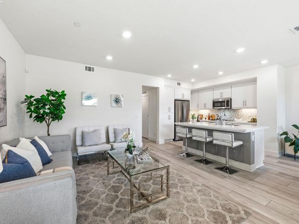 5581 Dublin Blvd, Dublin CA 94568