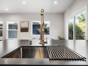 354 49th, Oakland CA 94609