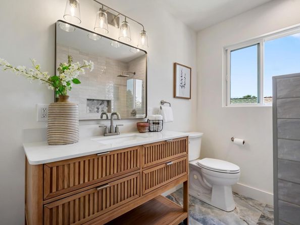 354 49th, Oakland CA 94609