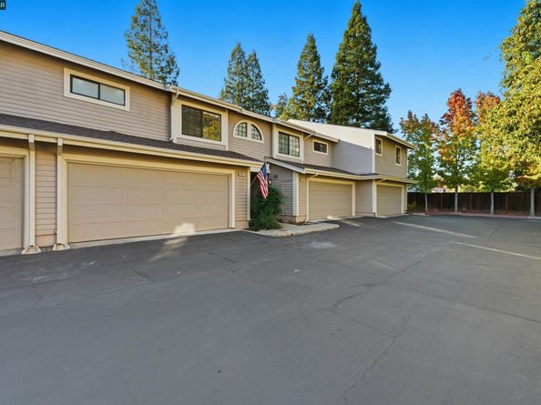 305 Windstream Place, Danville CA 94536