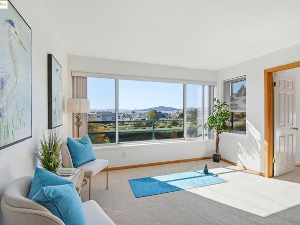 1300 Quarry Ct 212, Richmond CA 94801