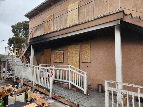 1226 73rd Ave, Oakland CA 94621