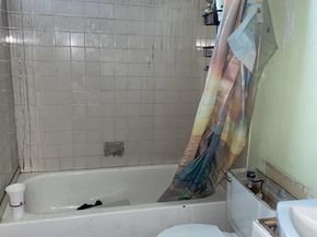 1226 73rd Ave, Oakland CA 94621