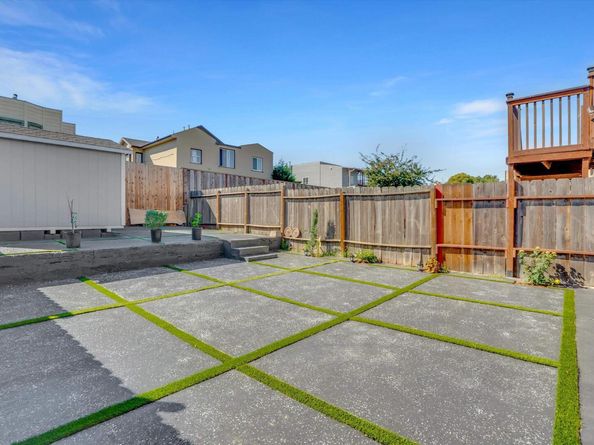 1247 Fitzgerald Ave, San Francisco CA 94124