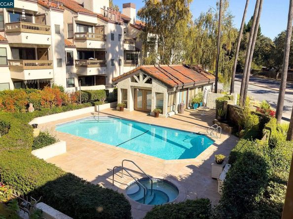 1722 S Villa Way, Walnut Creek CA 94595