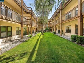 1722 S Villa Way, Walnut Creek CA 94595