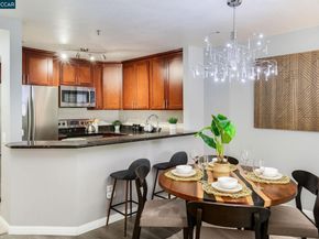 1722 S Villa Way, Walnut Creek CA 94595