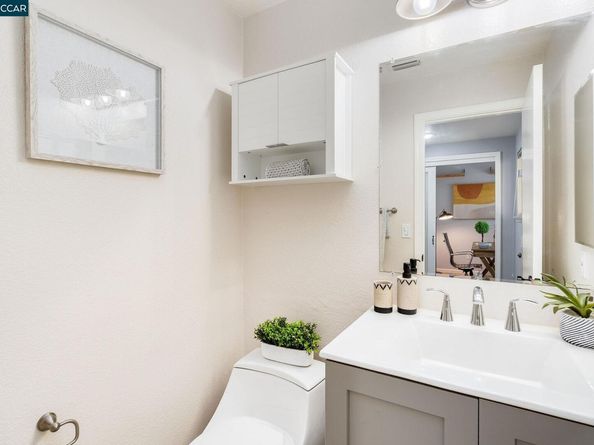 1722 S Villa Way, Walnut Creek CA 94595