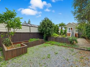 2417 Linden Sreet, Oakland CA 94607
