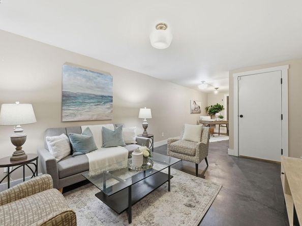 2417 Linden Sreet, Oakland CA 94607