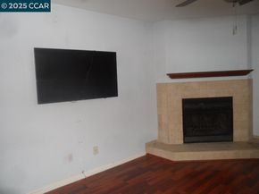 1405 Hull Ln, Martinez CA 94553