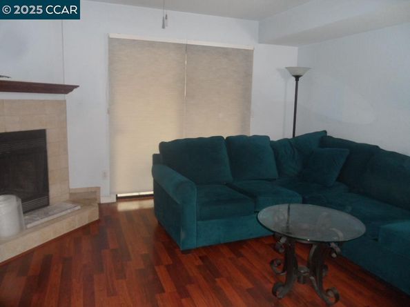 1405 Hull Ln, Martinez CA 94553