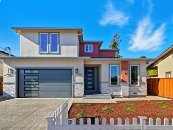 492 Sunset Blvd