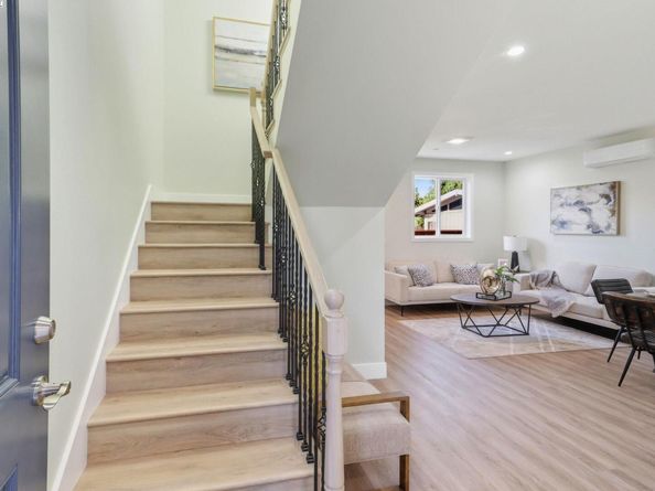 492 Sunset Blvd, Hayward CA 94541