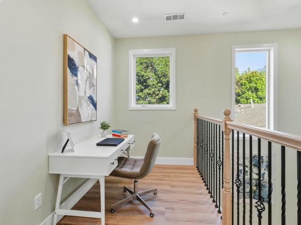 492 Sunset Blvd, Hayward CA 94541