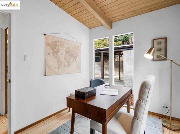 74 Florida Avenue, Berkeley CA 94707