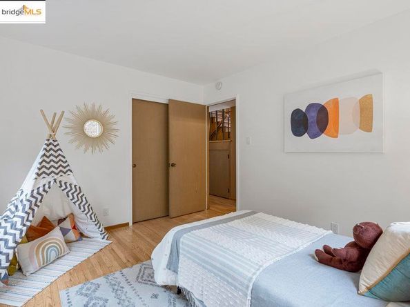 74 Florida Avenue, Berkeley CA 94707