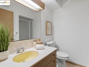74 Florida Avenue, Berkeley CA 94707