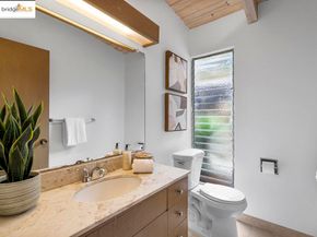 74 Florida Avenue, Berkeley CA 94707