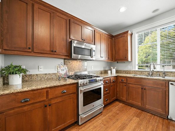3406 Fostoria Way 313, Danville CA 94526