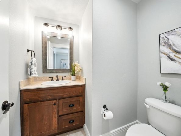 3406 Fostoria Way 313, Danville CA 94526