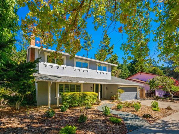 7796 Surrey Ln, Oakland CA 94605