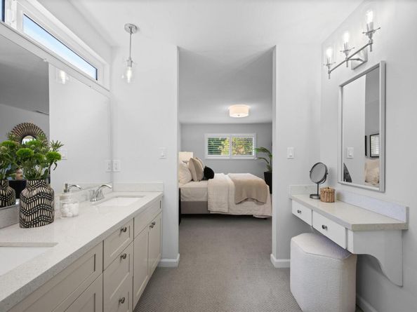 7796 Surrey Ln, Oakland CA 94605