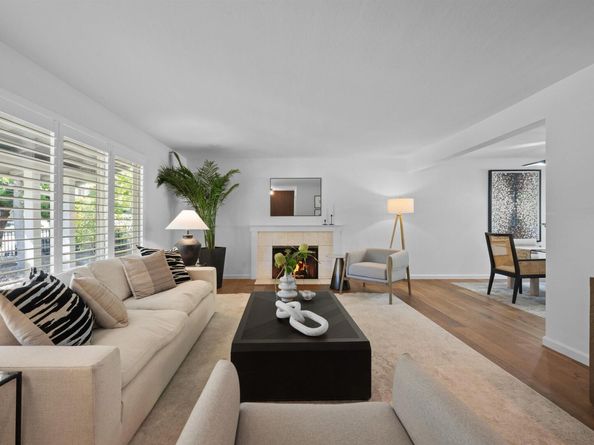 7796 Surrey Ln, Oakland CA 94605
