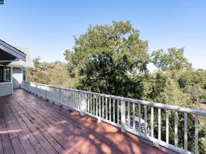 59A Saddle Road, Walnut Creek CA 94595