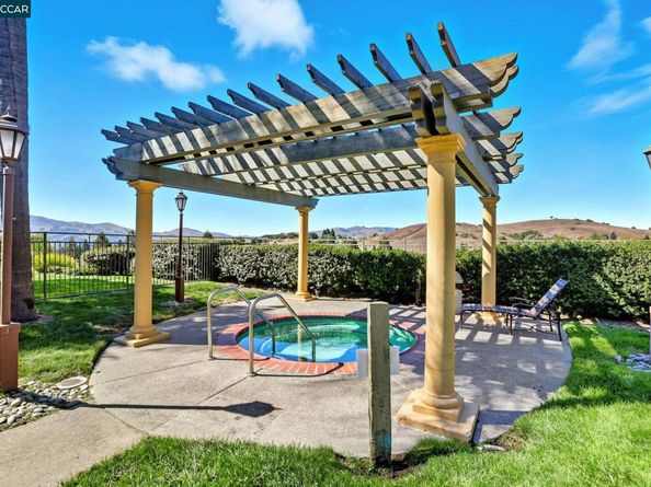 805 Watson Canyon Ct 163, San Ramon CA 94582