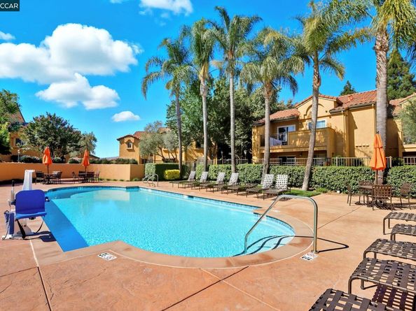 805 Watson Canyon Ct 163, San Ramon CA 94582