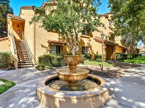805 Watson Canyon Ct 163, San Ramon CA 94582