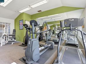 805 Watson Canyon Ct 163, San Ramon CA 94582