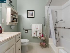 2709 Golden Rain Road 6, Walnut Creek CA 94595