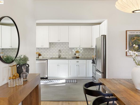 495 Jean St, Oakland CA 94610