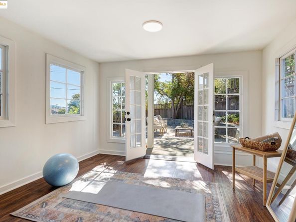 495 Jean St, Oakland CA 94610
