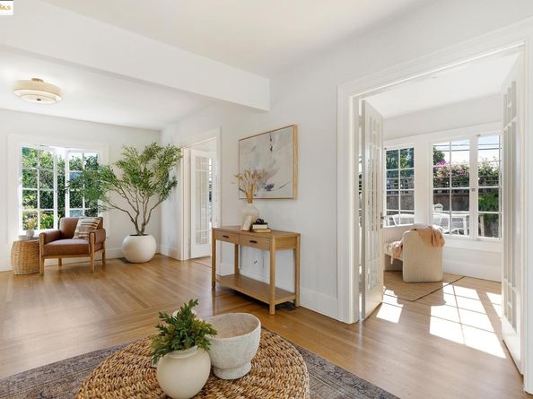 495 Jean St, Oakland CA 94610